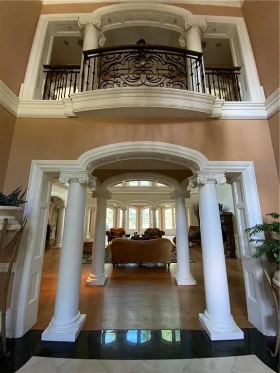 125 Wilderbluff Court, Sandy Springs, Georgia 30328, 6 Bedrooms Bedrooms, ,6 BathroomsBathrooms,Residential,Sold,125 Wilderbluff Court,6961101