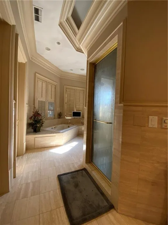 125 Wilderbluff Court, Sandy Springs, Georgia 30328, 6 Bedrooms Bedrooms, ,6 BathroomsBathrooms,Residential,Sold,125 Wilderbluff Court,6961101