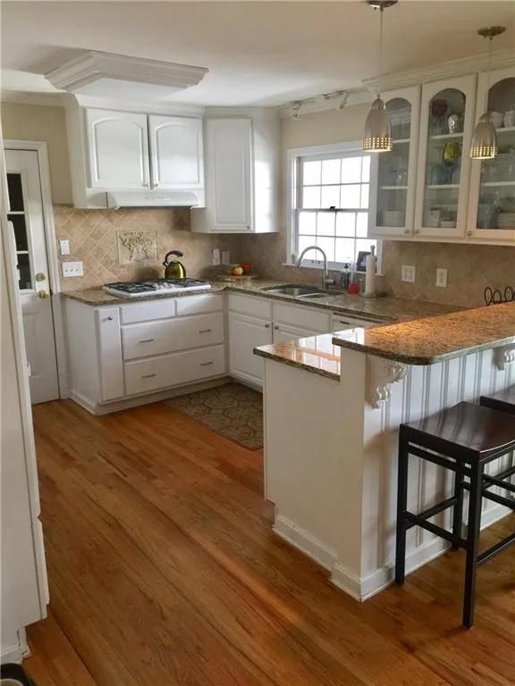 6578 Cherry Tree Lane, Atlanta, Georgia 30328, 4 Bedrooms Bedrooms, ,2 BathroomsBathrooms,Residential,Sold,6578 Cherry Tree Lane,5831131