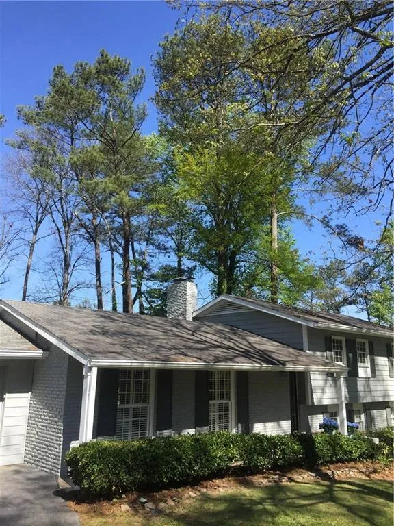 6578 Cherry Tree Lane, Atlanta, Georgia 30328, 4 Bedrooms Bedrooms, ,2 BathroomsBathrooms,Residential,Sold,6578 Cherry Tree Lane,5831131