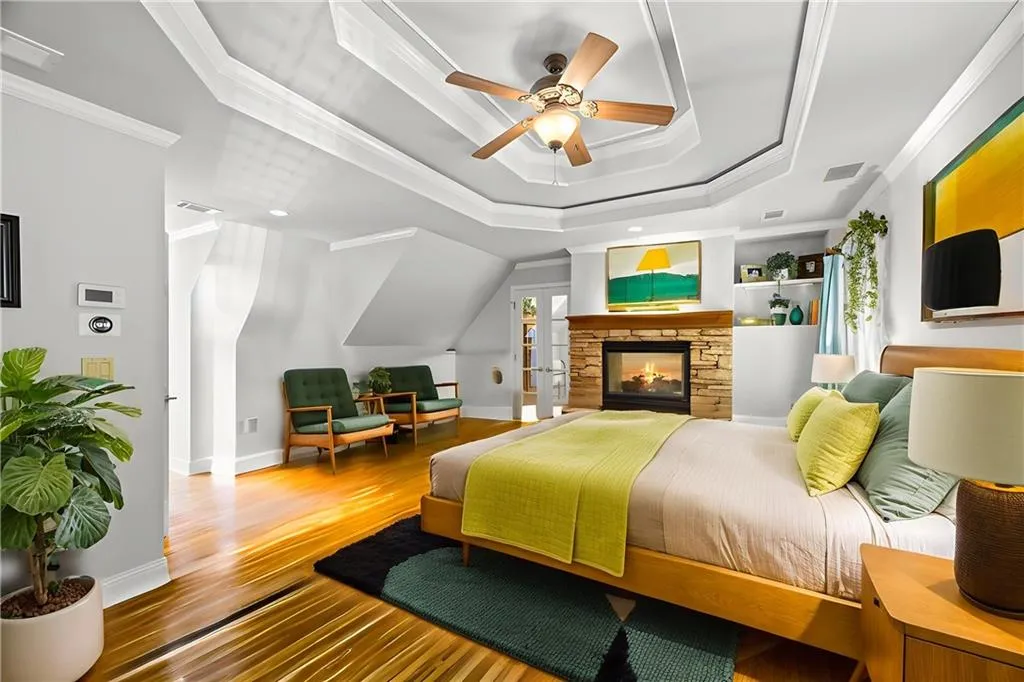 998 Ferncliff Road Ne, Atlanta, Georgia 30324, 5 Bedrooms Bedrooms, ,4 BathroomsBathrooms,Residential,For Sale,998 Ferncliff Road Ne,7656884