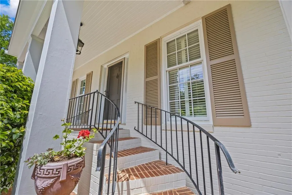 998 Ferncliff Road Ne, Atlanta, Georgia 30324, 5 Bedrooms Bedrooms, ,4 BathroomsBathrooms,Residential,For Sale,998 Ferncliff Road Ne,7656884