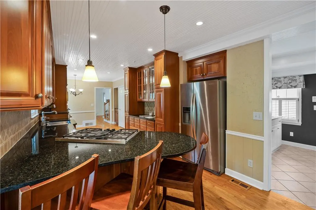 998 Ferncliff Road Ne, Atlanta, Georgia 30324, 5 Bedrooms Bedrooms, ,4 BathroomsBathrooms,Residential,For Sale,998 Ferncliff Road Ne,7656884