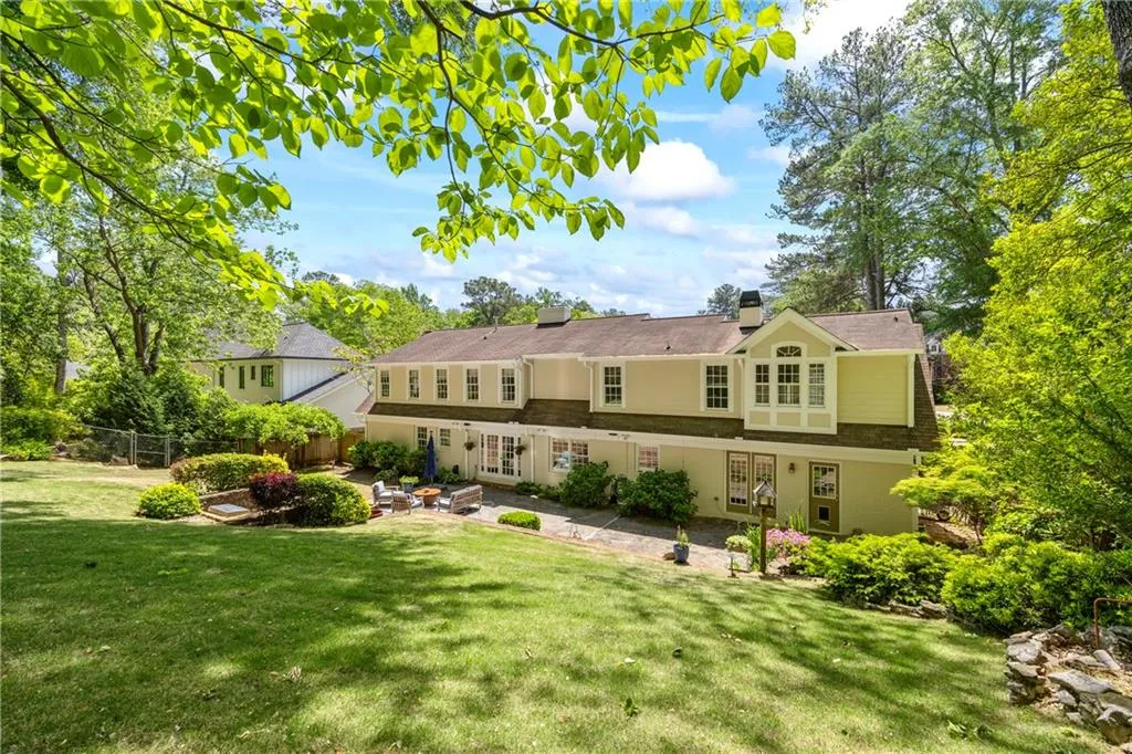 998 Ferncliff Road Ne, Atlanta, Georgia 30324, 5 Bedrooms Bedrooms, ,4 BathroomsBathrooms,Residential,For Sale,998 Ferncliff Road Ne,7656884