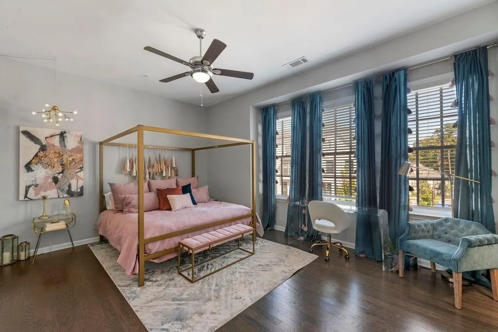 6812 Cadence Boulevard, Atlanta, Georgia 30328, 1 Bedroom Bedrooms, ,1 BathroomBathrooms,Residential,Sold,6812 Cadence Boulevard,7129223