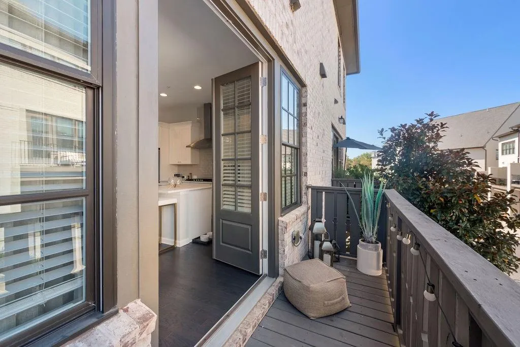 6812 Cadence Boulevard, Atlanta, Georgia 30328, 1 Bedroom Bedrooms, ,1 BathroomBathrooms,Residential,Sold,6812 Cadence Boulevard,7129223