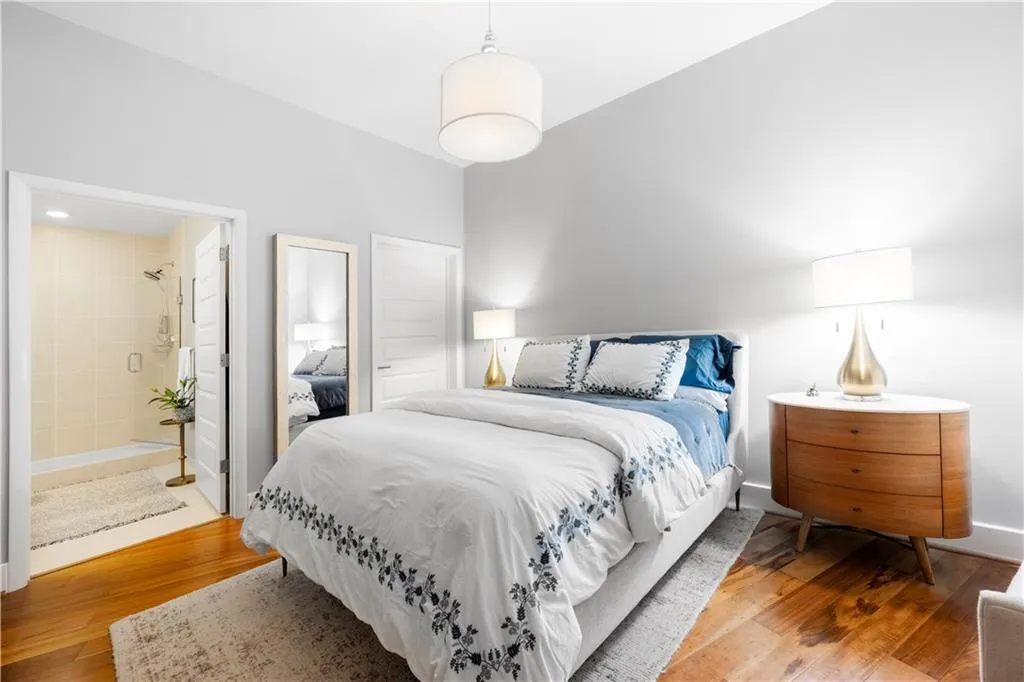 1080 Peachtree Street Ne Unit 3309, Atlanta, Georgia 30309, 2 Bedrooms Bedrooms, ,2 BathroomsBathrooms,Residential,For Sale,1080 Peachtree Street Ne Unit 3309,7516878