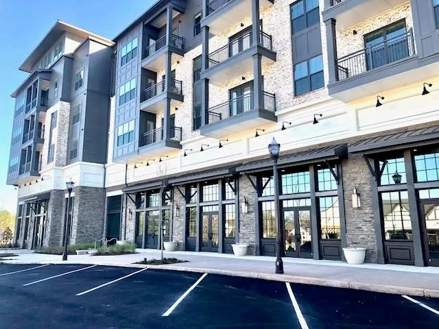 6614 Sterling Drive Drive Unit 683, Sandy Springs, Georgia 30328, 1 Bedroom Bedrooms, ,1 BathroomBathrooms,Residential,Sold,6614 Sterling Drive Drive Unit 683,6681256