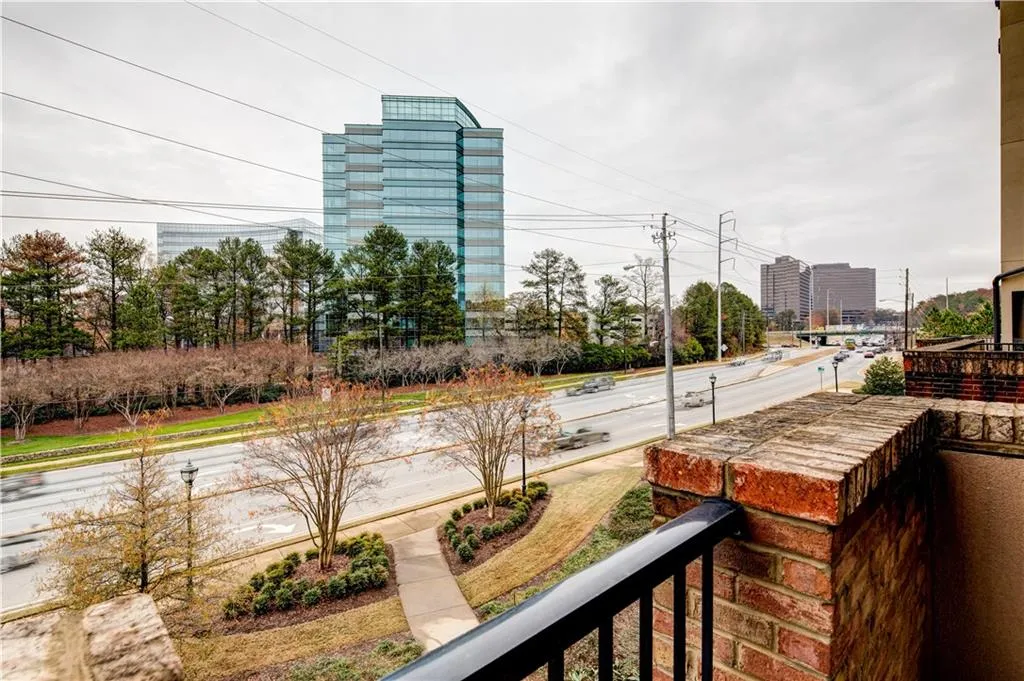 901 Abernathy Road Unit 3260, Atlanta, Georgia 30328, 2 Bedrooms Bedrooms, ,2 BathroomsBathrooms,Residential,Sold,901 Abernathy Road Unit 3260,5780101