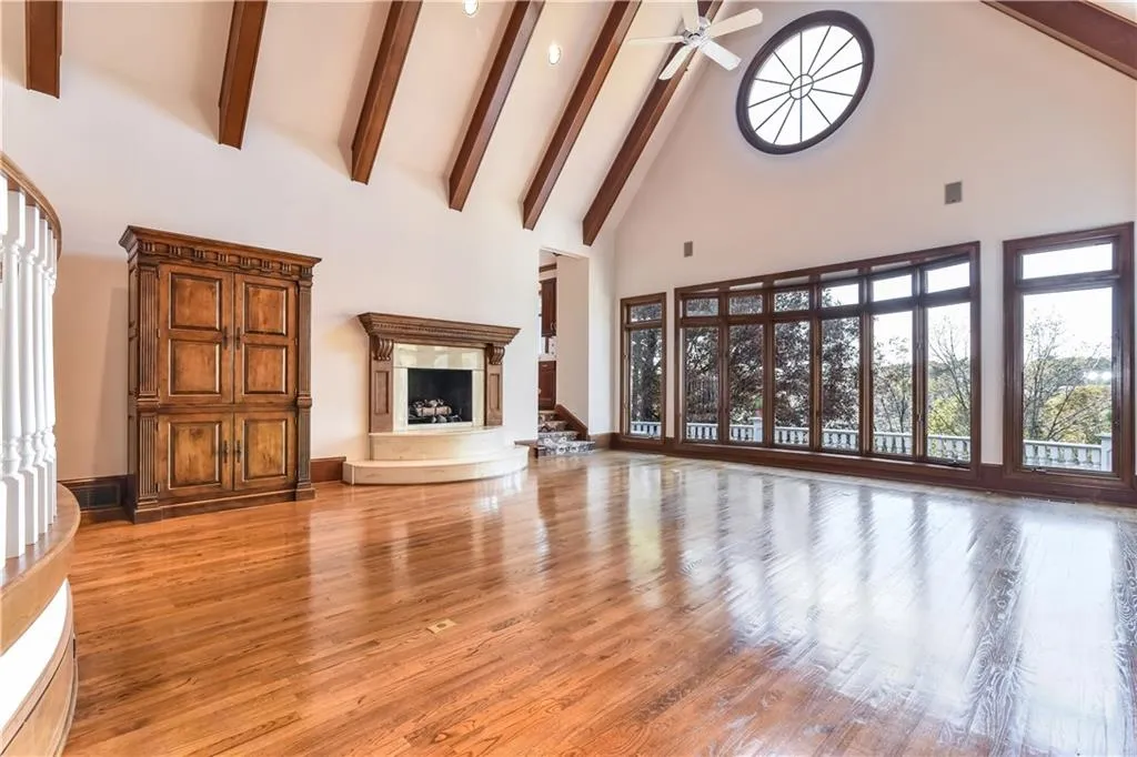 35 Pointe Ridge Drive, Atlanta, Georgia 30328, 3 Bedrooms Bedrooms, ,3 BathroomsBathrooms,Residential,Sold,35 Pointe Ridge Drive,5930959