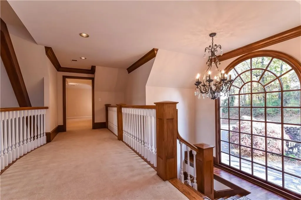 35 Pointe Ridge Drive, Atlanta, Georgia 30328, 3 Bedrooms Bedrooms, ,3 BathroomsBathrooms,Residential,Sold,35 Pointe Ridge Drive,5930959