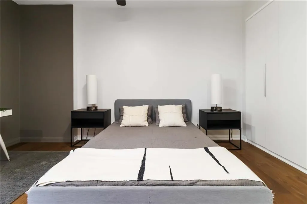 145 15th Street Ne Unit 211, Atlanta, Georgia 30309, 1 Bedroom Bedrooms, ,1 BathroomBathrooms,Residential,For Sale,145 15th Street Ne Unit 211,7647280