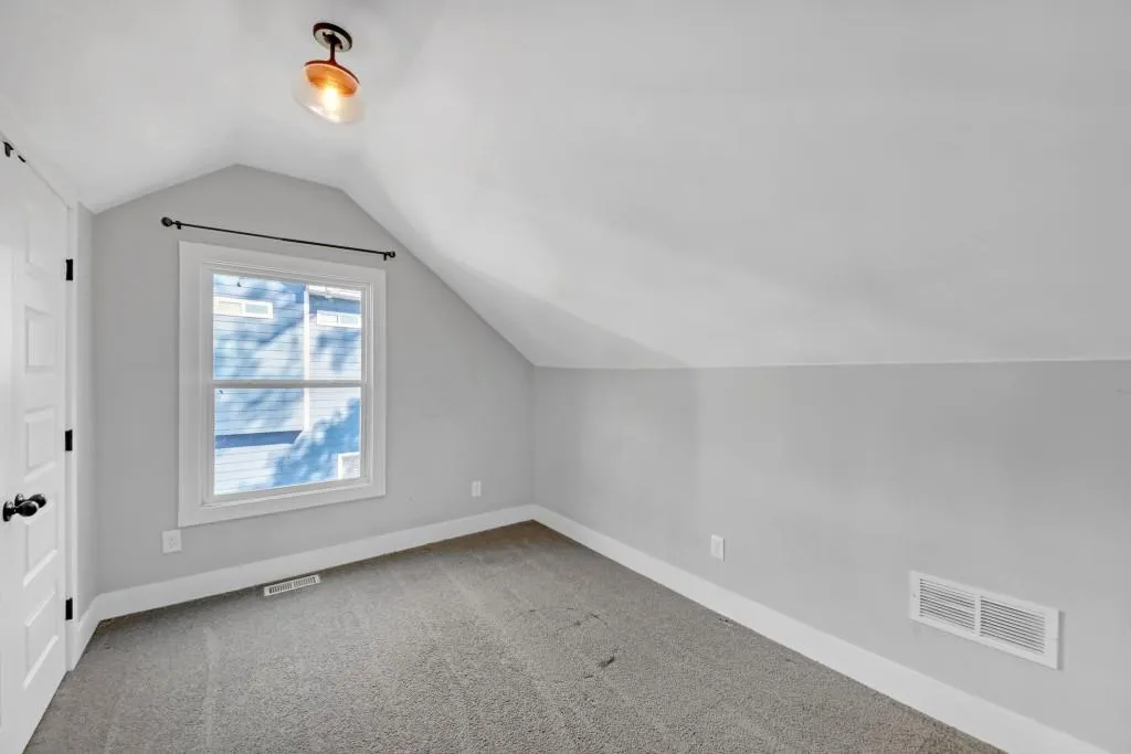 Atlanta, Georgia 30318, 3 Bedrooms Bedrooms, ,3 BathroomsBathrooms,Residential,For Sale,7591837