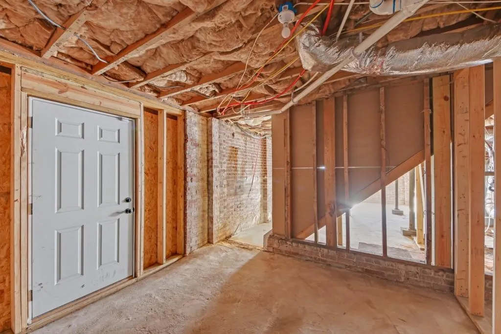 Atlanta, Georgia 30318, 3 Bedrooms Bedrooms, ,3 BathroomsBathrooms,Residential,For Sale,7591837