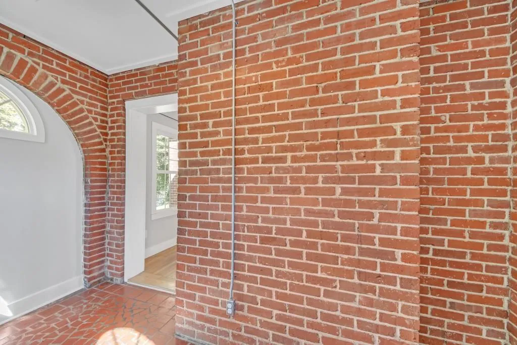 Atlanta, Georgia 30318, 3 Bedrooms Bedrooms, ,3 BathroomsBathrooms,Residential,For Sale,7591837