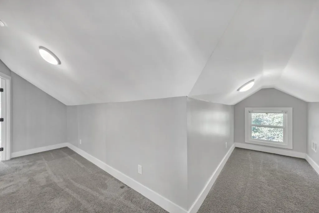 Atlanta, Georgia 30318, 3 Bedrooms Bedrooms, ,3 BathroomsBathrooms,Residential,For Sale,7591837
