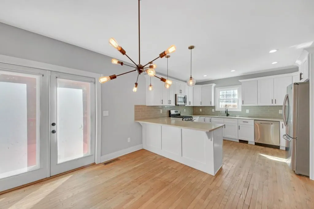 Atlanta, Georgia 30318, 3 Bedrooms Bedrooms, ,3 BathroomsBathrooms,Residential,For Sale,7591837