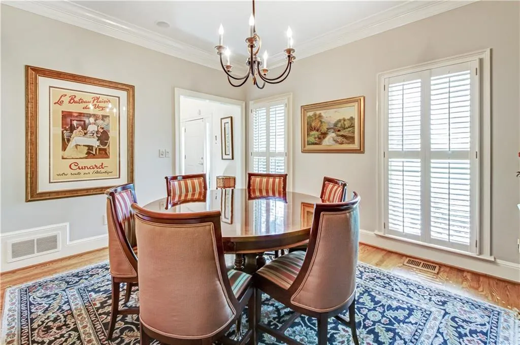 230 Inland Ridge Way, Sandy Springs, Georgia 30342, 5 Bedrooms Bedrooms, ,3 BathroomsBathrooms,Residential,Sold,230 Inland Ridge Way,6712572