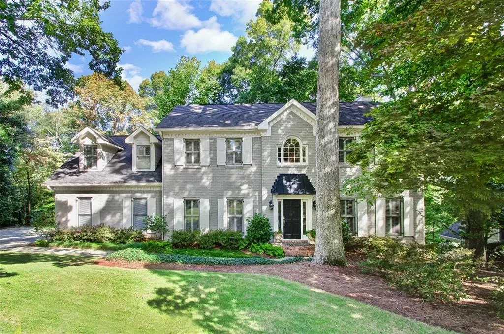 230 Inland Ridge Way, Sandy Springs, Georgia 30342, 5 Bedrooms Bedrooms, ,3 BathroomsBathrooms,Residential,Sold,230 Inland Ridge Way,6712572