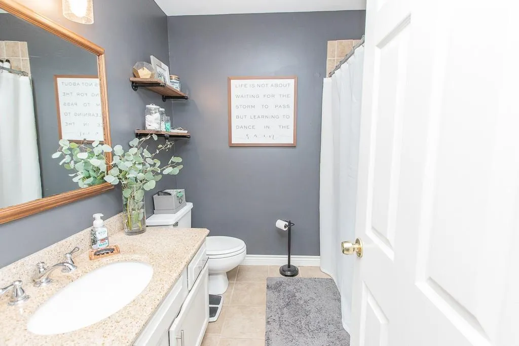 7500 Roswell Road Unit 103, Atlanta, Georgia 30350, 3 Bedrooms Bedrooms, ,2 BathroomsBathrooms,Residential,Sold,7500 Roswell Road Unit 103,6950513