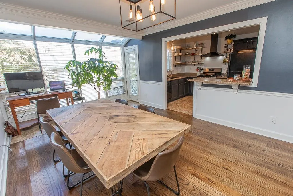 7500 Roswell Road Unit 103, Atlanta, Georgia 30350, 3 Bedrooms Bedrooms, ,2 BathroomsBathrooms,Residential,Sold,7500 Roswell Road Unit 103,6950513