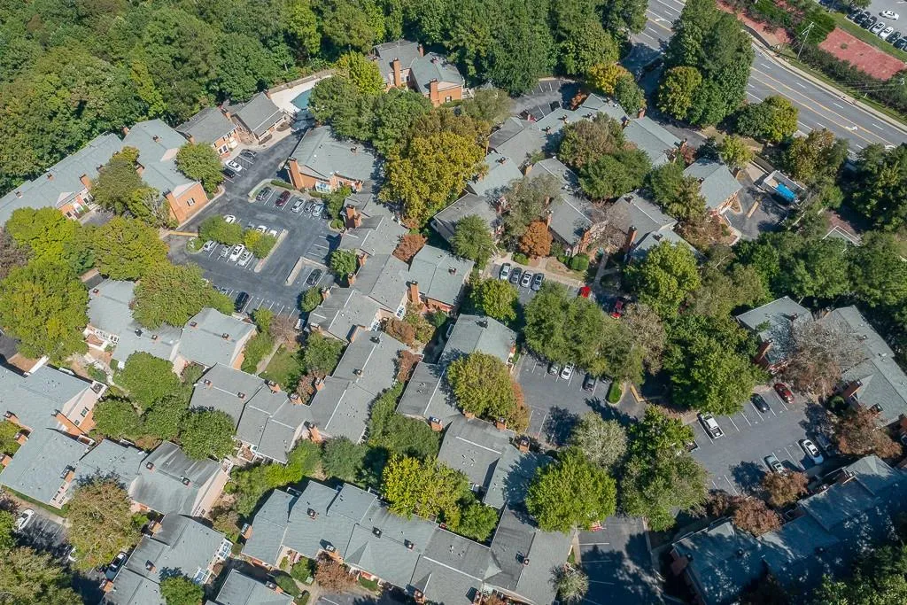 7500 Roswell Road Unit 103, Atlanta, Georgia 30350, 3 Bedrooms Bedrooms, ,2 BathroomsBathrooms,Residential,Sold,7500 Roswell Road Unit 103,6950513