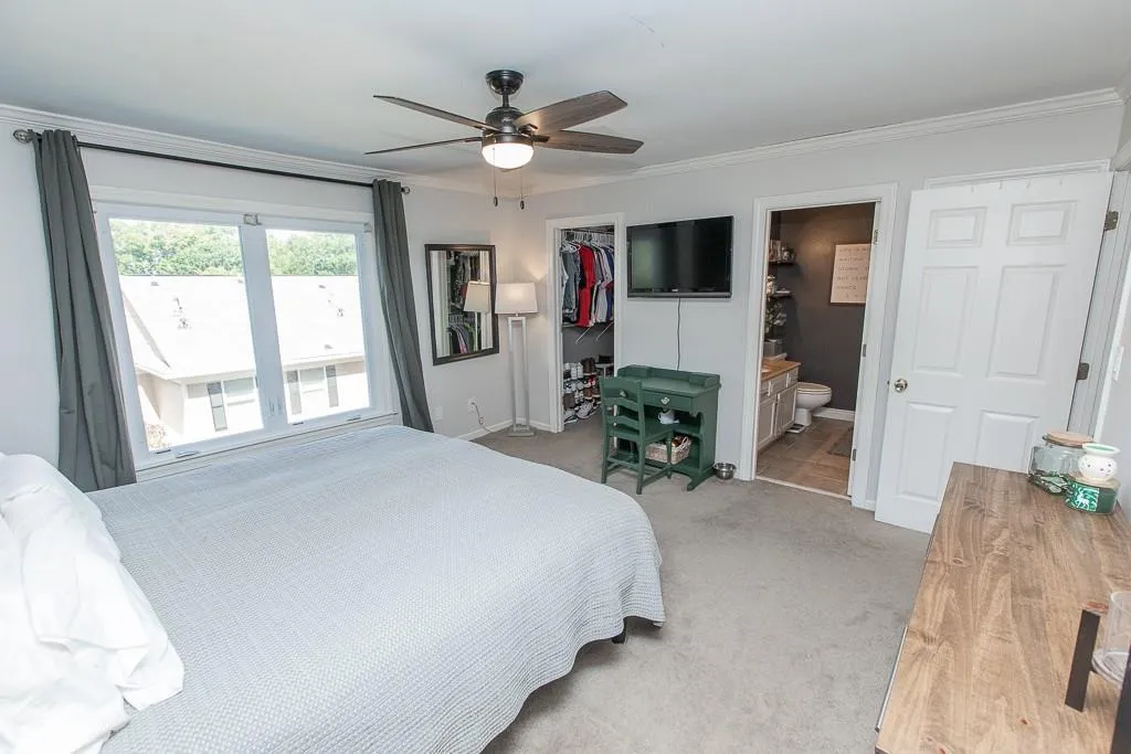 7500 Roswell Road Unit 103, Atlanta, Georgia 30350, 3 Bedrooms Bedrooms, ,2 BathroomsBathrooms,Residential,Sold,7500 Roswell Road Unit 103,6950513