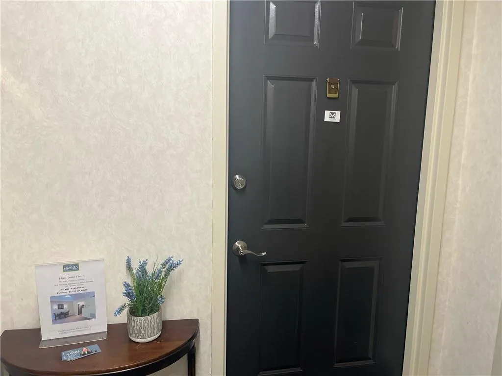 475 Mount Vernon Highway Ne Unit C229, Atlanta, Georgia 30328, 1 Bedroom Bedrooms, ,1 BathroomBathrooms,Residential,For Sale,475 Mount Vernon Highway Ne Unit C229,7626203