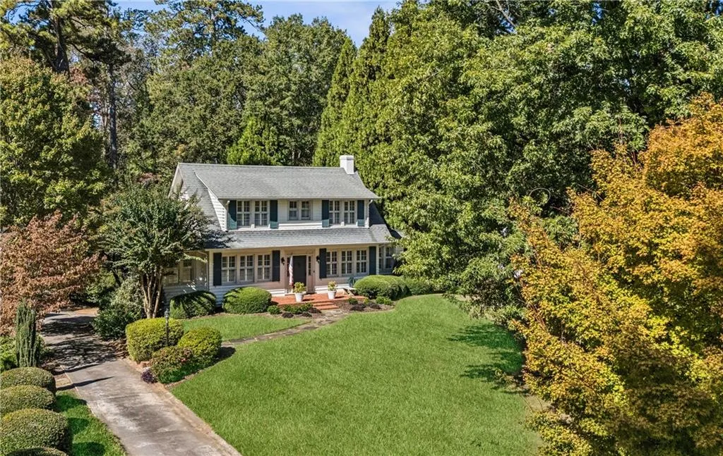 4220 Club Drive Ne, Atlanta, Georgia 30319, 3 Bedrooms Bedrooms, 0 ,2 BathroomsBathrooms,Residential,Sold,4220 Club Drive Ne,7672606