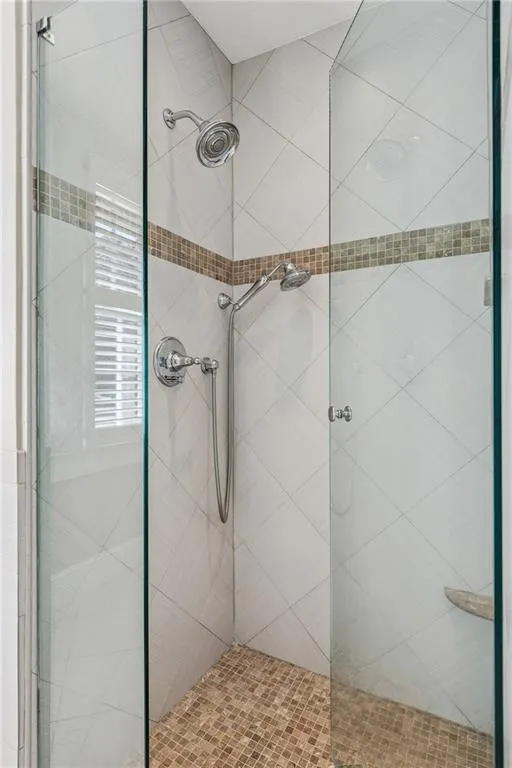 4220 Club Drive Ne, Atlanta, Georgia 30319, 3 Bedrooms Bedrooms, ,2 BathroomsBathrooms,Residential,For Sale,4220 Club Drive Ne,7672606