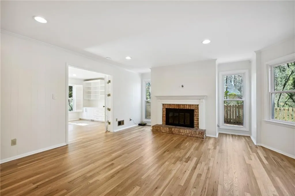 390 Forest Valley Court, Sandy Springs, Georgia 30342, 4 Bedrooms Bedrooms, ,2 BathroomsBathrooms,Residential,Sold,390 Forest Valley Court,7177730