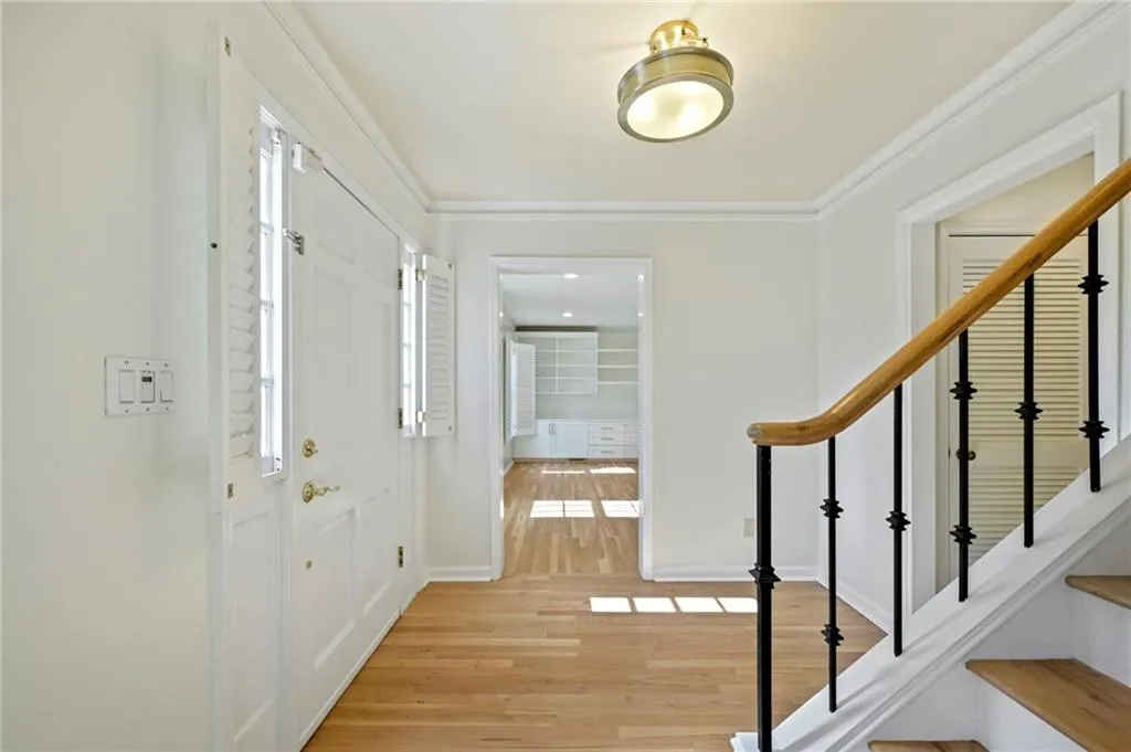 390 Forest Valley Court, Sandy Springs, Georgia 30342, 4 Bedrooms Bedrooms, ,2 BathroomsBathrooms,Residential,Sold,390 Forest Valley Court,7177730
