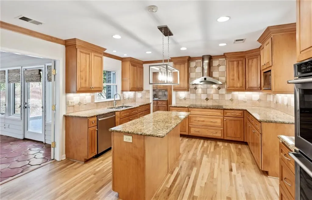 390 Forest Valley Court, Sandy Springs, Georgia 30342, 4 Bedrooms Bedrooms, ,2 BathroomsBathrooms,Residential,Sold,390 Forest Valley Court,7177730