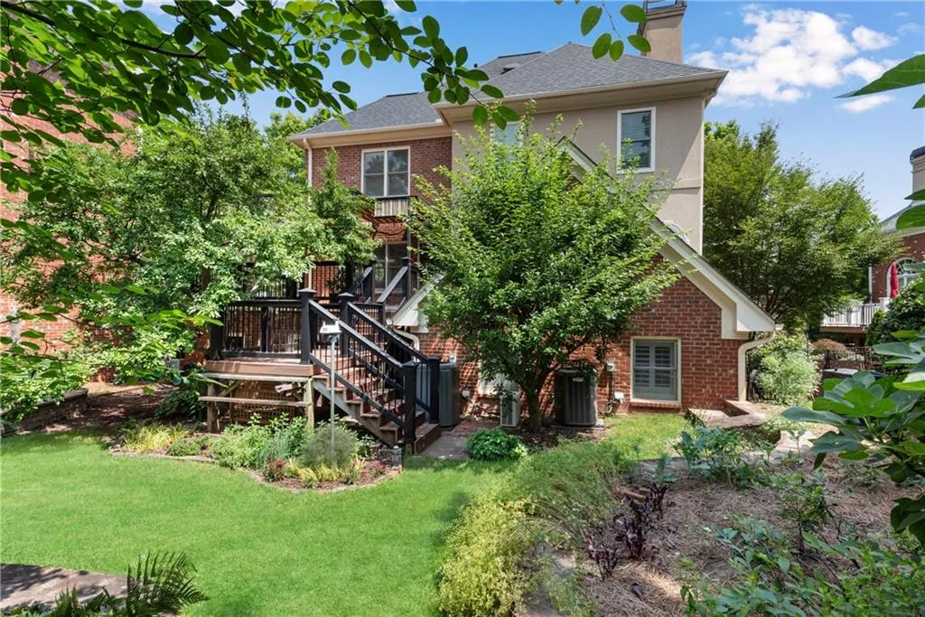Atlanta, Georgia 30319, 4 Bedrooms Bedrooms, ,3 BathroomsBathrooms,Residential,For Sale,7591778