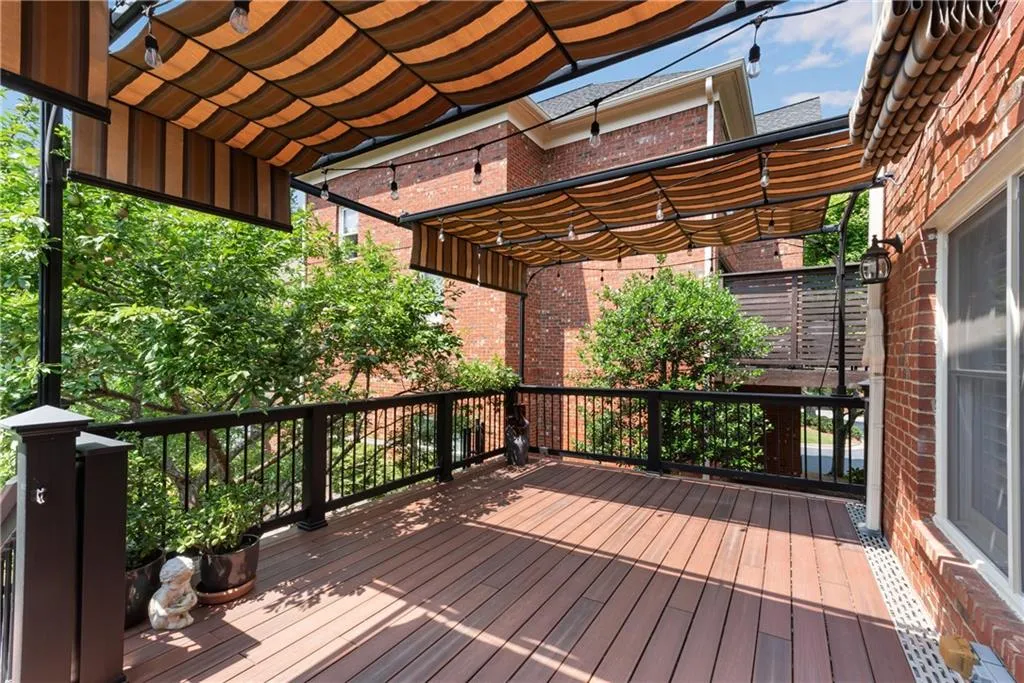 Atlanta, Georgia 30319, 4 Bedrooms Bedrooms, ,3 BathroomsBathrooms,Residential,For Sale,7591778