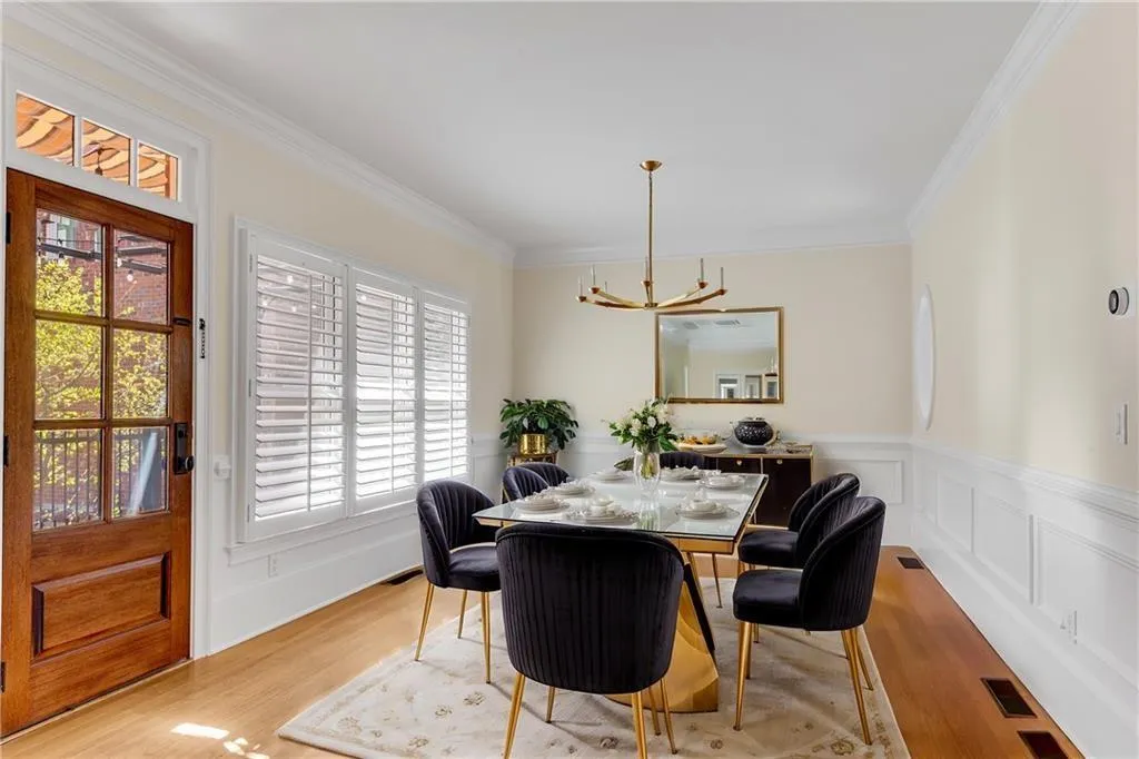 Atlanta, Georgia 30319, 4 Bedrooms Bedrooms, ,3 BathroomsBathrooms,Residential,For Sale,7591778