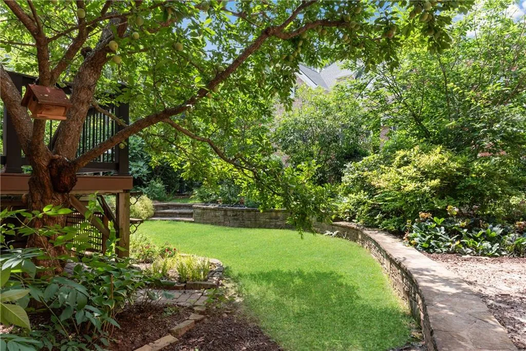Atlanta, Georgia 30319, 4 Bedrooms Bedrooms, ,3 BathroomsBathrooms,Residential,For Sale,7591778
