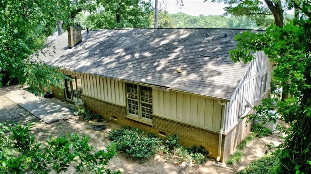240 Abington Drive, Atlanta, Georgia 30328, 3 Bedrooms Bedrooms, ,2 BathroomsBathrooms,Residential,Sold,240 Abington Drive,7397627