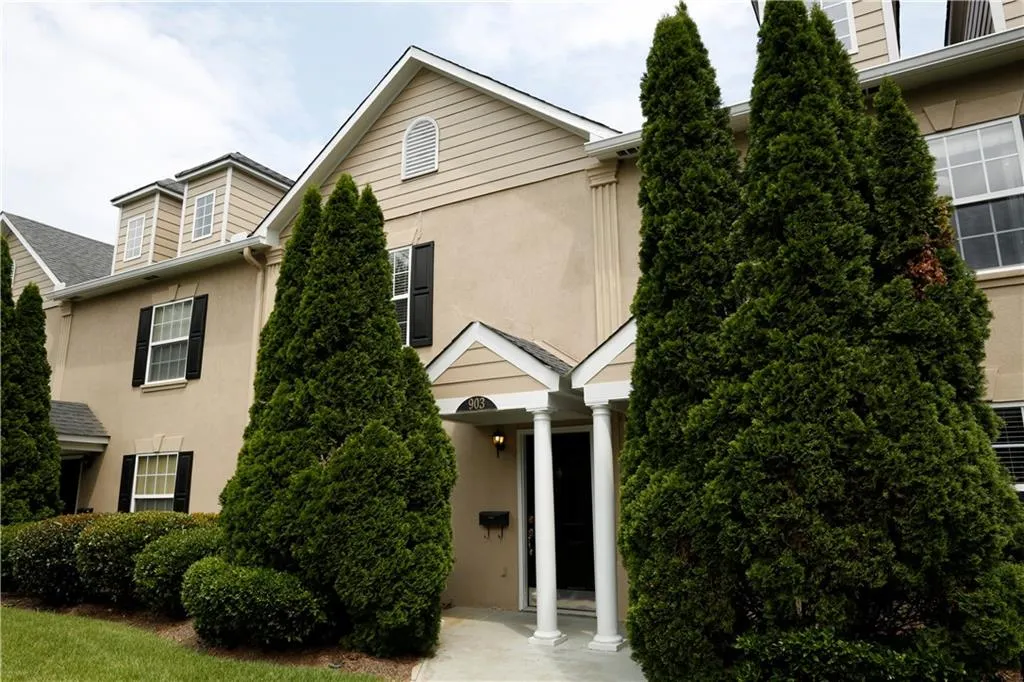 903 Brighton Point, Sandy Springs, Georgia 30328, 2 Bedrooms Bedrooms, ,2 BathroomsBathrooms,Residential,Sold,903 Brighton Point,6924869