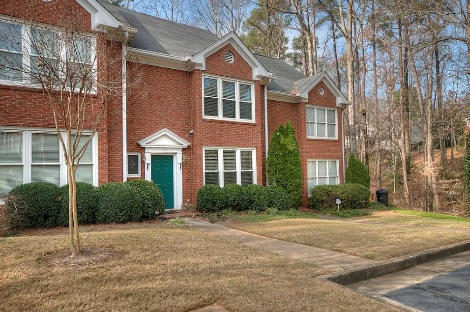 7950 Colquitt Road Unit B3, Sandy Springs, Georgia 30350, 2 Bedrooms Bedrooms, ,2 BathroomsBathrooms,Residential,Sold,7950 Colquitt Road Unit B3,5627546