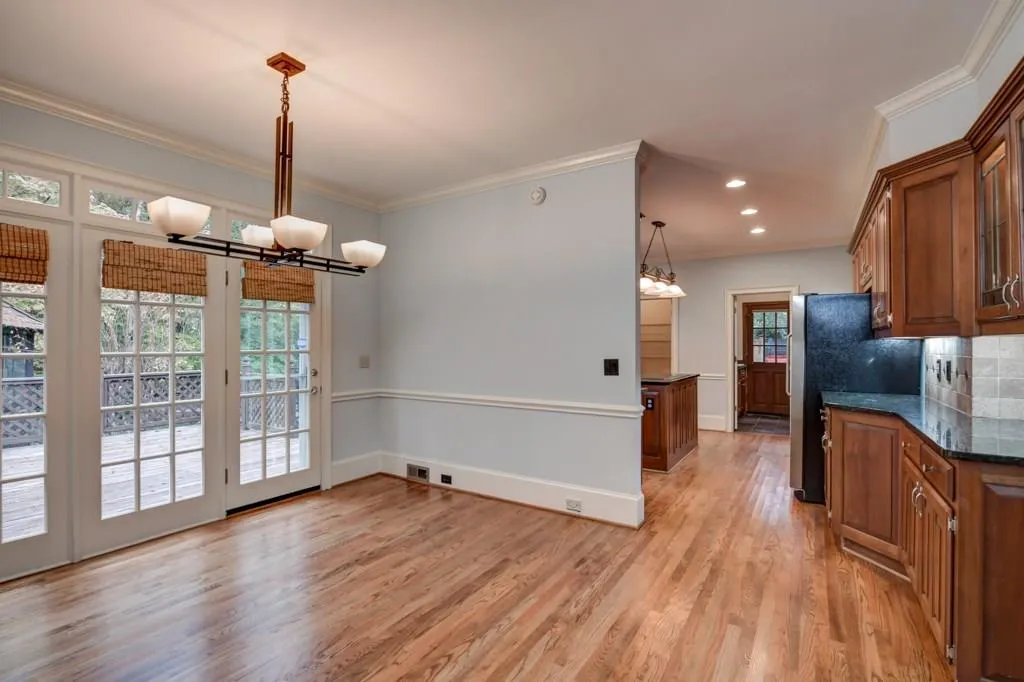 7590 Wolf Brook Drive, Sandy Springs, Georgia 30350, 5 Bedrooms Bedrooms, ,4 BathroomsBathrooms,Residential,Sold,7590 Wolf Brook Drive,5933735