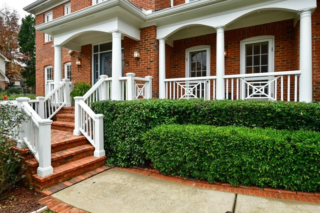 7590 Wolf Brook Drive, Sandy Springs, Georgia 30350, 5 Bedrooms Bedrooms, ,4 BathroomsBathrooms,Residential,Sold,7590 Wolf Brook Drive,5933735