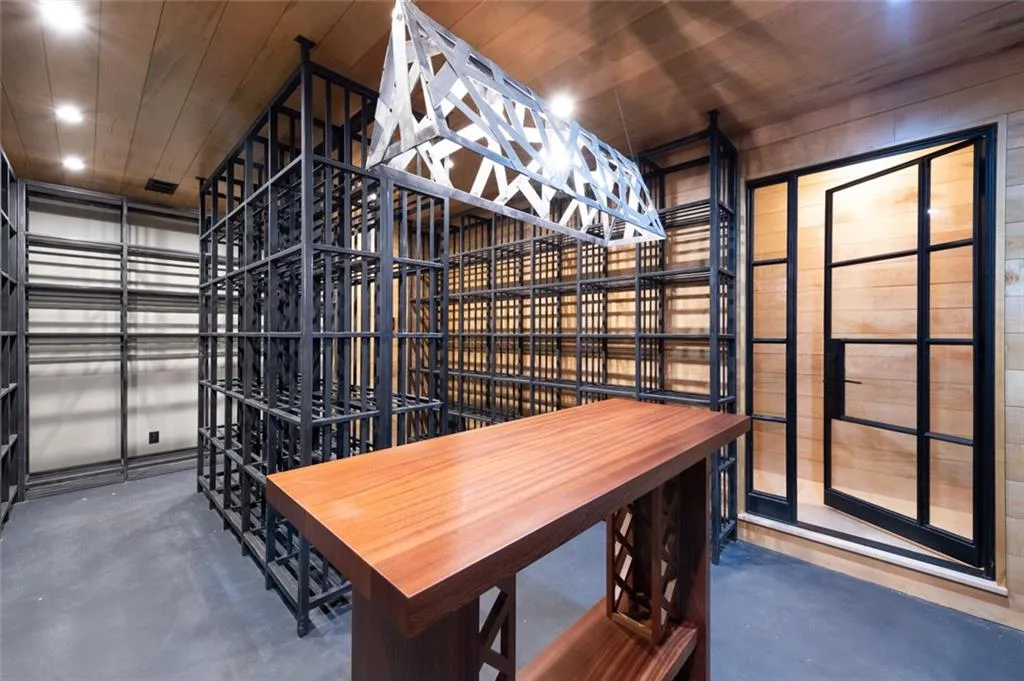 1496 Masters Club Drive, Atlanta, Georgia 30350, 5 Bedrooms Bedrooms, ,5 BathroomsBathrooms,Residential,Sold,1496 Masters Club Drive,7418235