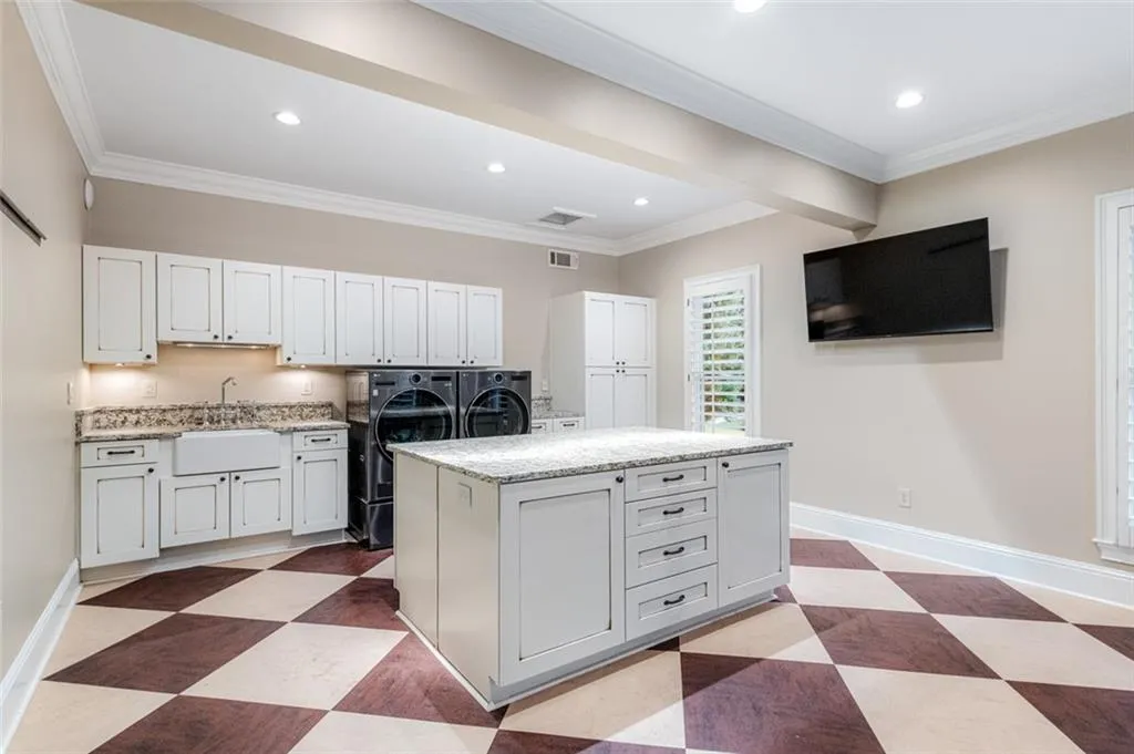 1496 Masters Club Drive, Atlanta, Georgia 30350, 5 Bedrooms Bedrooms, ,5 BathroomsBathrooms,Residential,Sold,1496 Masters Club Drive,7418235