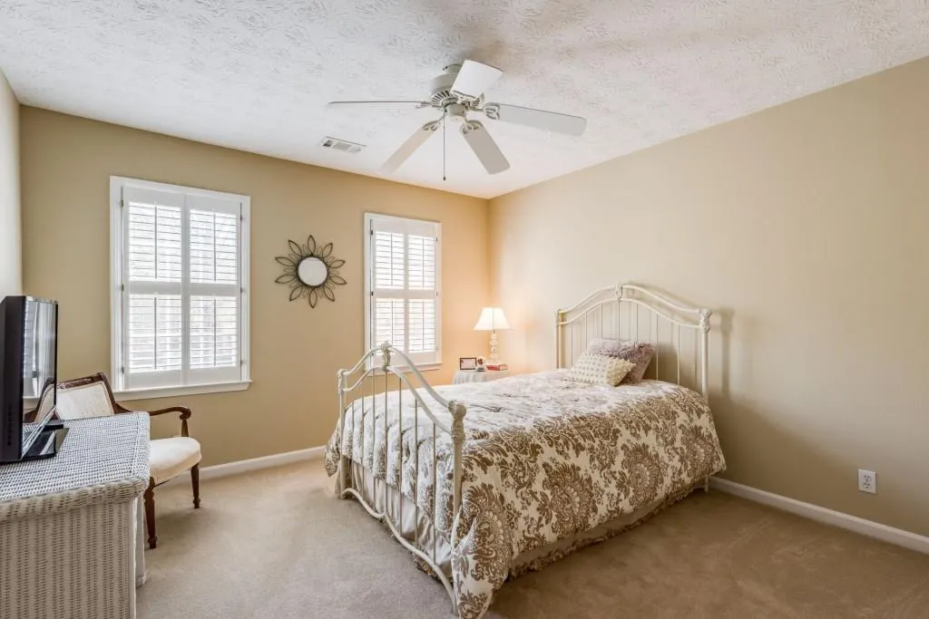 7904 Briar Villa Place, Sandy Springs, Georgia 30350, 3 Bedrooms Bedrooms, ,2 BathroomsBathrooms,Residential,Sold,7904 Briar Villa Place,5935031
