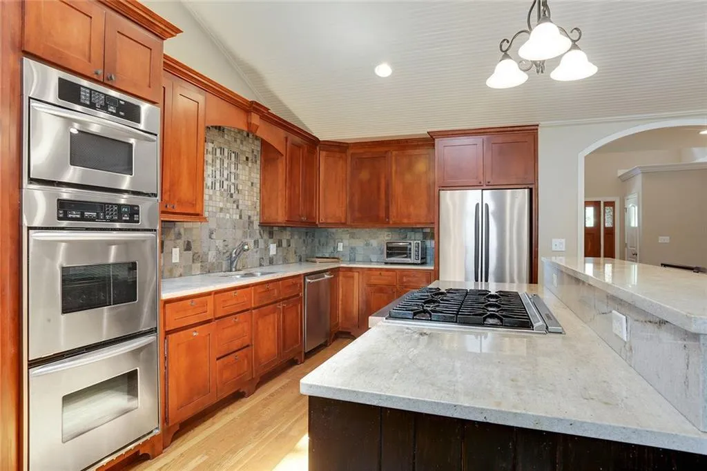 4770 Nw Dudley Lane Nw, Atlanta, Georgia 30327, 4 Bedrooms Bedrooms, ,4 BathroomsBathrooms,Residential,Sold,4770 Nw Dudley Lane Nw,5882963