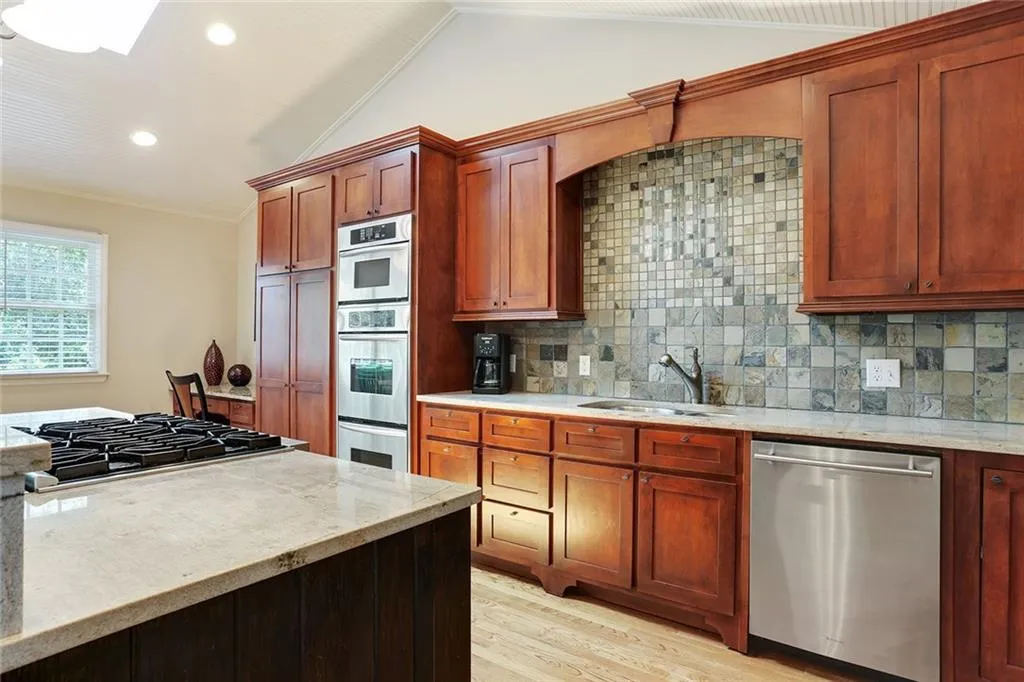 4770 Nw Dudley Lane Nw, Atlanta, Georgia 30327, 4 Bedrooms Bedrooms, ,4 BathroomsBathrooms,Residential,Sold,4770 Nw Dudley Lane Nw,5882963