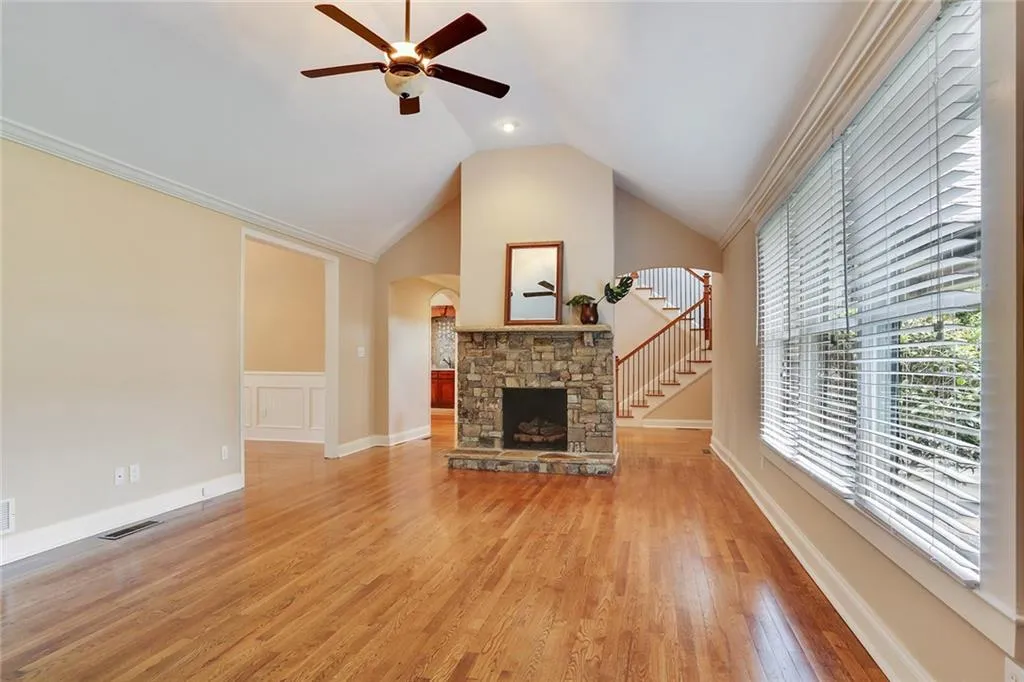 4770 Nw Dudley Lane Nw, Atlanta, Georgia 30327, 4 Bedrooms Bedrooms, ,4 BathroomsBathrooms,Residential,Sold,4770 Nw Dudley Lane Nw,5882963