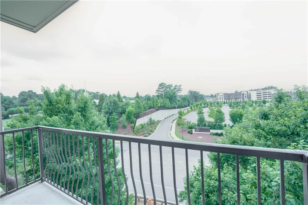 901 Abernathy Road Unit 5200, Atlanta, Georgia 30328, 2 Bedrooms Bedrooms, ,2 BathroomsBathrooms,Residential,Sold,901 Abernathy Road Unit 5200,7075926