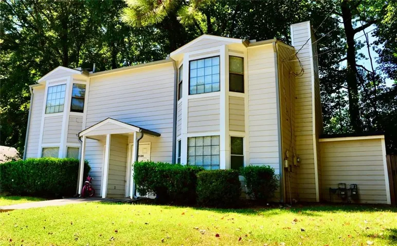 2124 Valley Oaks Drive Se, Smyrna, Georgia 30080